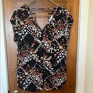 DR2 Blouse Tunic Abstract Print on Black | M